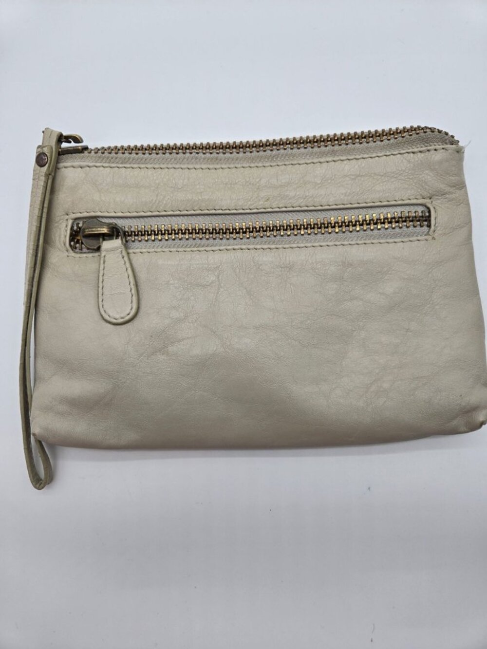 Latico Soft Tan Leather Wristlet Clutch Zip Pouch Organizer Bag